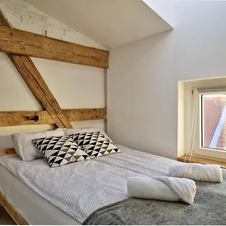 Apartment Old Market Square, Hall View, Cosy, Modern Flat Poznan